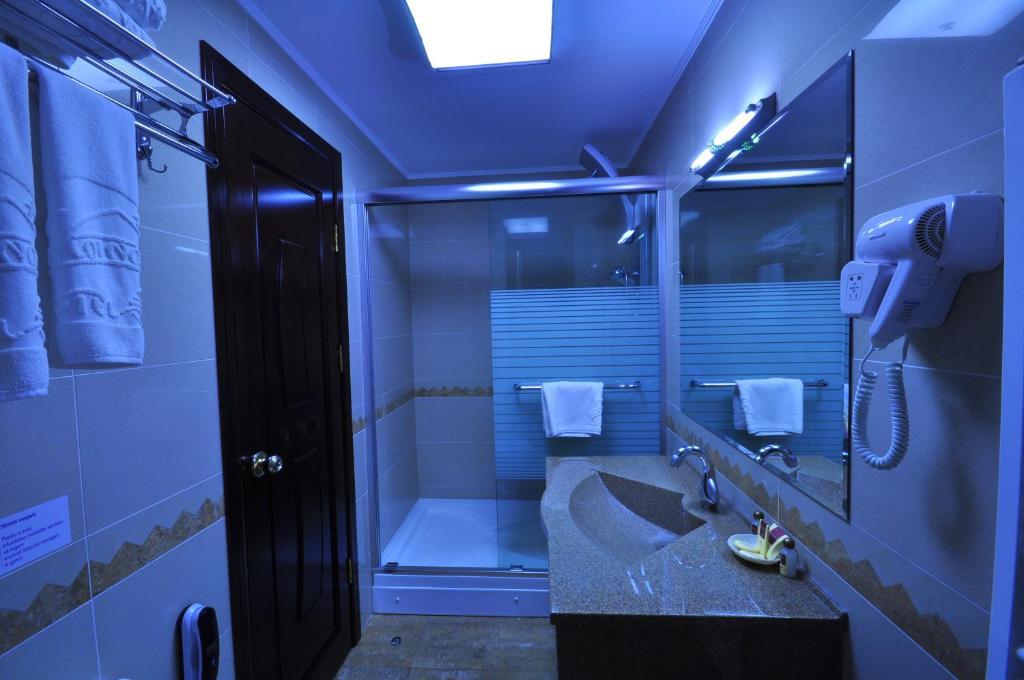 Hotel Arca lui Noe Sinaia Esterno foto