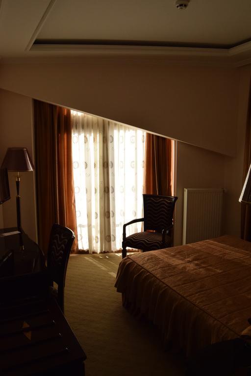 Hotel Arca lui Noe Sinaia Esterno foto