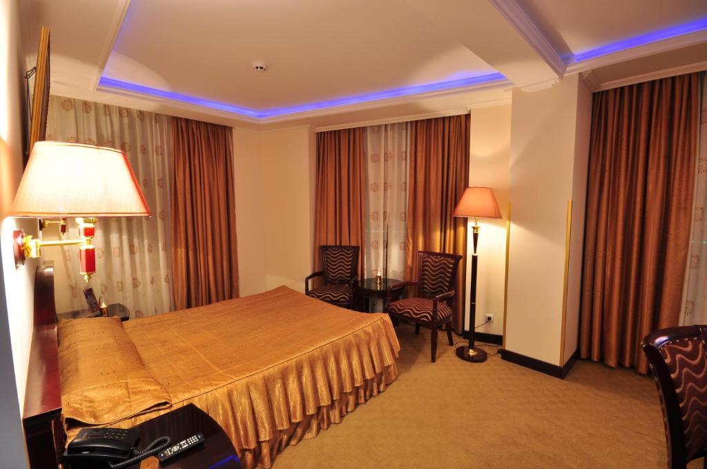 Hotel Arca lui Noe Sinaia Camera foto